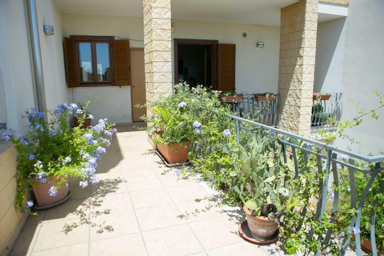 Apartment Simone Lecce Exterior foto